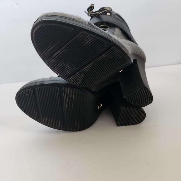 Juicy Couture Jessie Gray Booties US 7 1/2M Side Zip/Lace Up Ankle Boot Shoes - Picture 5 of 6